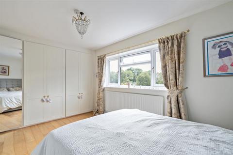 8 Cook Close, Knowle, Solihull, B93 0JR