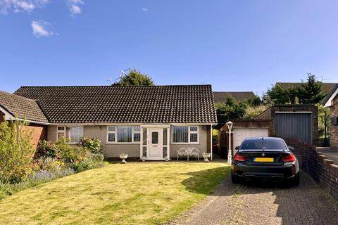 2 bedroom semi-detached bungalow for sale, Greenhaven Rise, Llandough