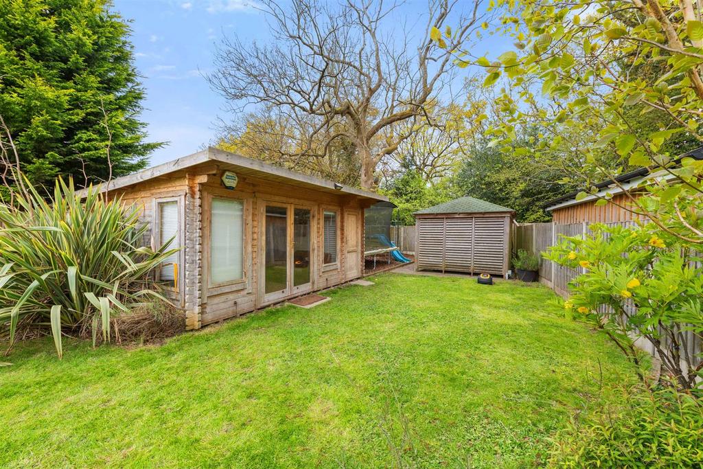 21 Aspley Heath Lane, Tanworth in Arden, B94 5 HU 3