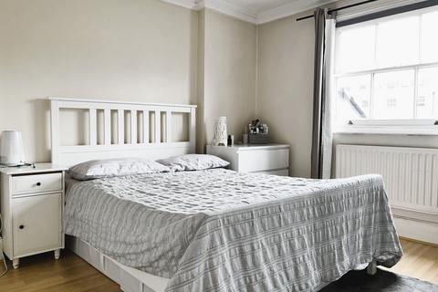3 bedroom apartment to rent, Regents Park, London NW1