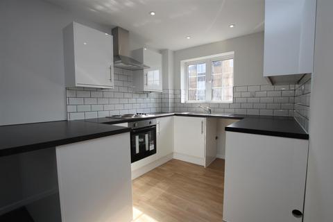 1 bedroom apartment to rent, Frobisher Road, Erith, Kent