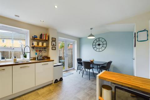 6 Britannia Road, Griston, Thetford, IP25 6FU