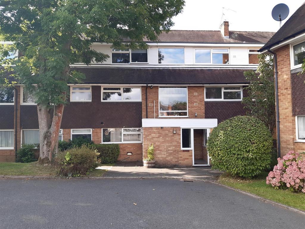 Elm Lodge, Fentham Road, Solihull... 2 bed apartment to rent £995 pcm