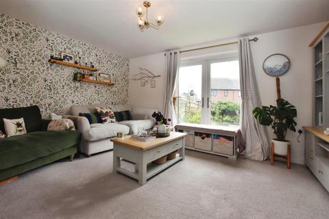 3 bedroom end of terrace house for sale, Brindle Road, Hull