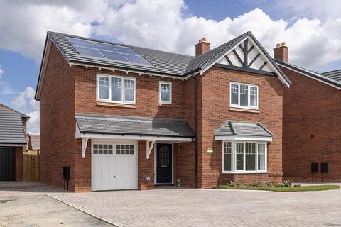 4 bedroom detached house for sale, Whitley Close, Honeybourne, Evesham