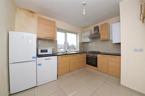 2 bedroom flat for sale, Vineyard Avenue, Mill Hill