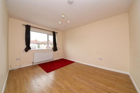 2 bedroom flat for sale, Vineyard Avenue, Mill Hill