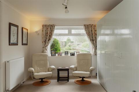 3 bedroom house for sale, Ringley Park Road, Reigate