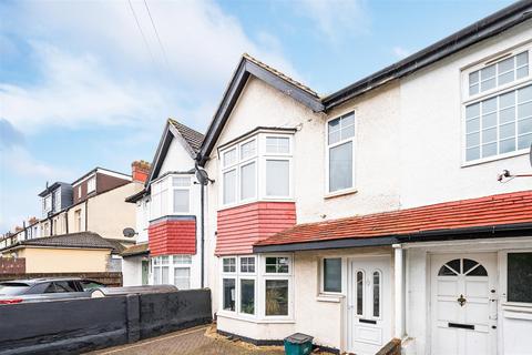3 bedroom terraced house for sale, Glebe Avenue, Mitcham CR4