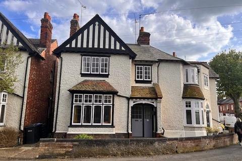 3 bedroom semi-detached house to rent, Nithsdale Avenue, Market Harborough