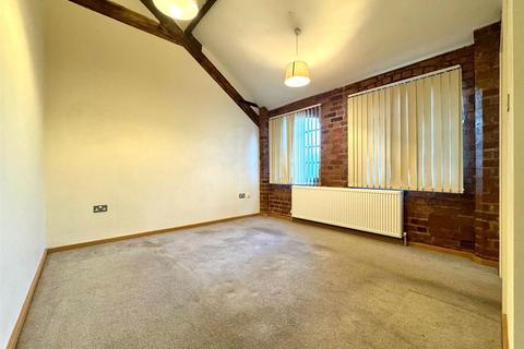 2 bedroom flat for sale, Key Hill Drive, Birmingham B18