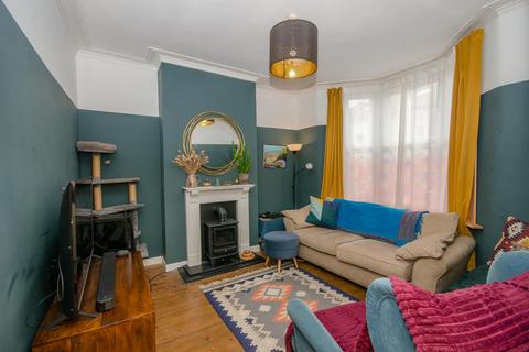 2 bedroom terraced house for sale, Carlyle Road, Greenbank, Bristol BS5 6HG