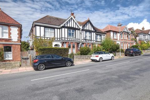 2 bedroom apartment for sale, Dorset Road, Bexhill-On-Sea