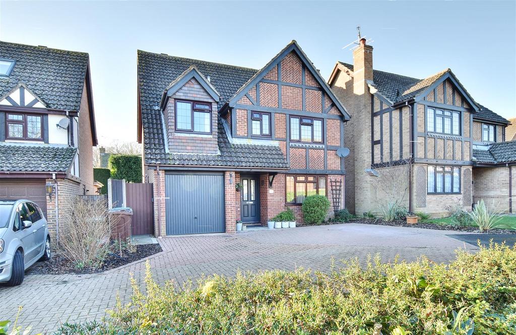 Magpie Close, BexhillOnSea 4 bed detached house for sale £549,000