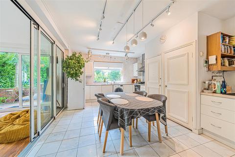 6 bedroom detached house for sale, Mapesbury Road, London, NW2