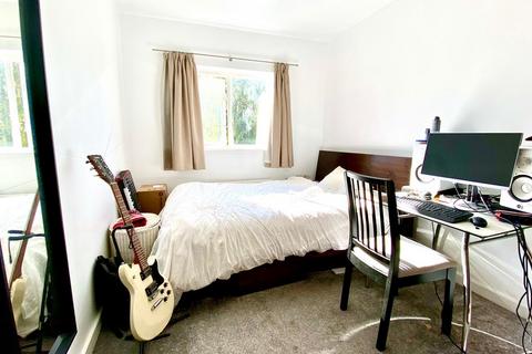 2 bedroom apartment to rent, West Ham Lane | Stratford | E15