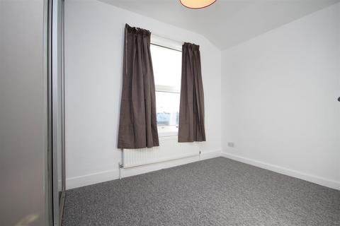 Bungalow to rent, Nightingale Road, London NW10 4RG