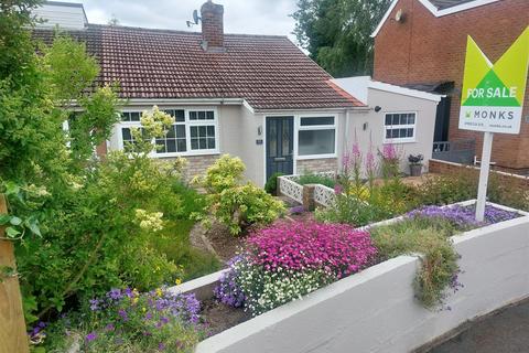 2 bedroom semi-detached bungalow for sale, White Lodge Park, Shawbury, Shrewsbury