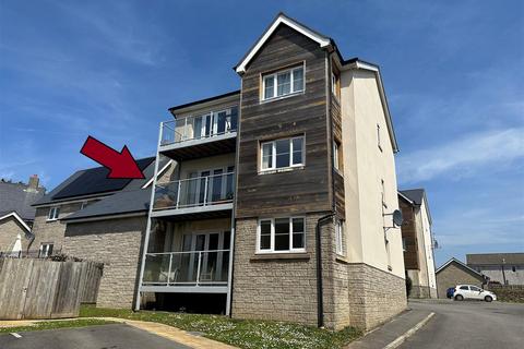 2 bedroom apartment for sale, Penryn