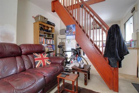 2 bedroom semi-detached house for sale, Lower Quay Street, Gloucester