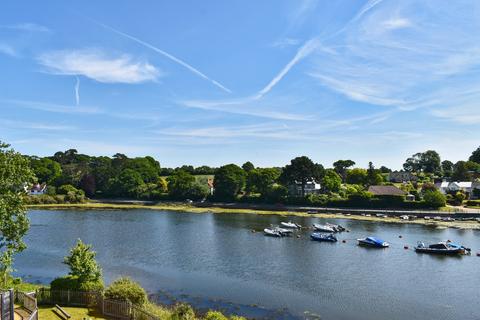 28 Ainslie Place, Lymington, SO41 9PX