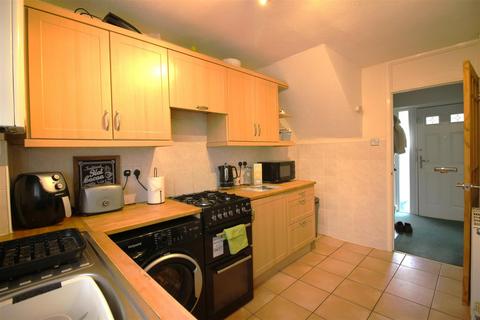 2 bedroom terraced house for sale, Hollyfield, Harlow CM19