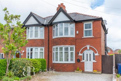 3 bedroom semi-detached house for sale, Leyland Lane, Leyland