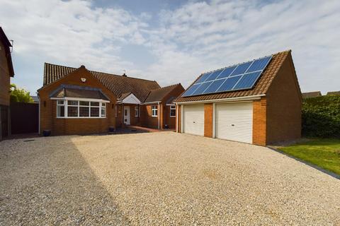 292 Brant Road, Lincoln, LN5 9AF