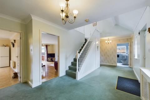 292 Brant Road, Lincoln, LN5 9AF