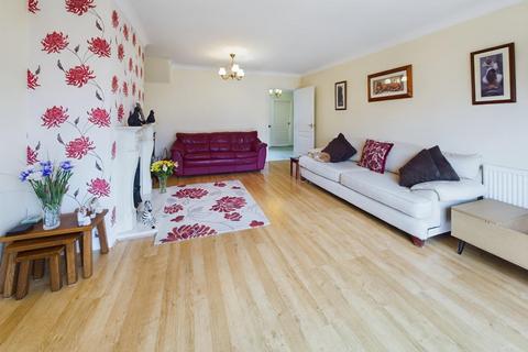 292 Brant Road, Lincoln, LN5 9AF