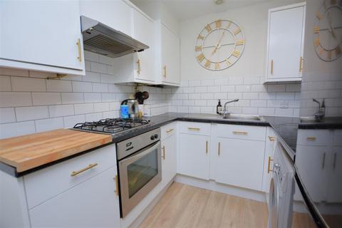 1 bedroom apartment for sale, Devonshire Road, Colliers Wood SW19