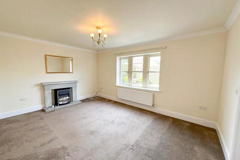 4 bedroom end of terrace house for sale, Highfield Lane, Silsden,