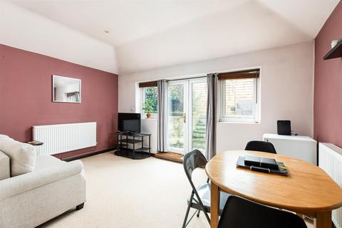 1 bedroom ground floor flat to rent, BPC01551 Buckingham Place, Downend, BS16