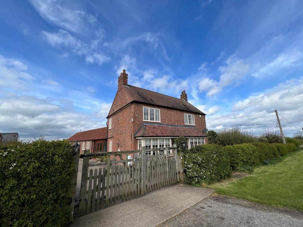 WINDY RIDGE, HARBY LANE, PLUNGAR... 3 bed detached house for sale £