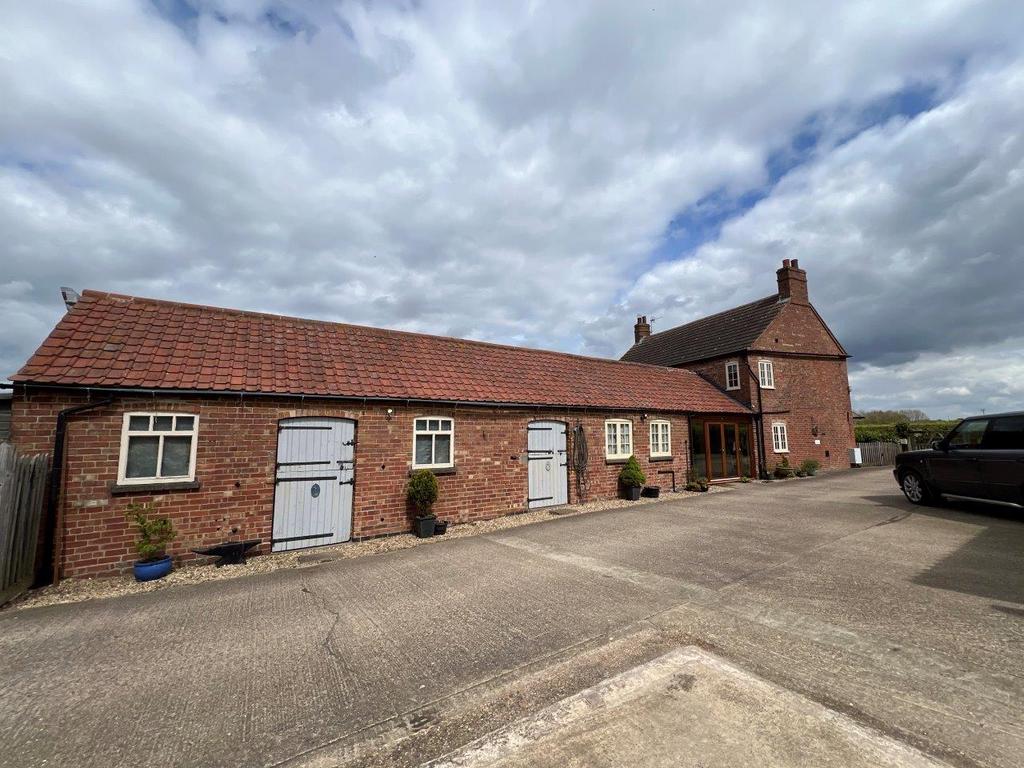 WINDY RIDGE, HARBY LANE, PLUNGAR... 3 bed detached house for sale £
