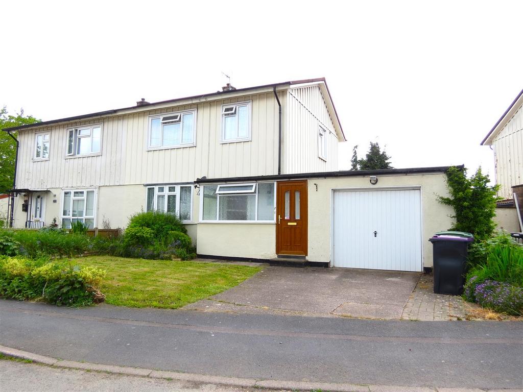 Caradoc Crescent, Belvidere, Shrewsbury 3 bed semidetached house for