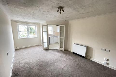 1 bedroom retirement property for sale, Archers Court, Salisbury SP1