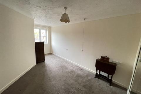 1 bedroom retirement property for sale, Archers Court, Salisbury SP1