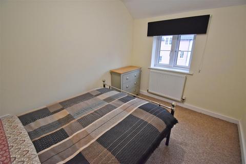 2 bedroom maisonette to rent, Church Street, Cromer