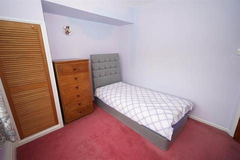 17 Higher Barn, Horwich, Bolton, BL6 6RD