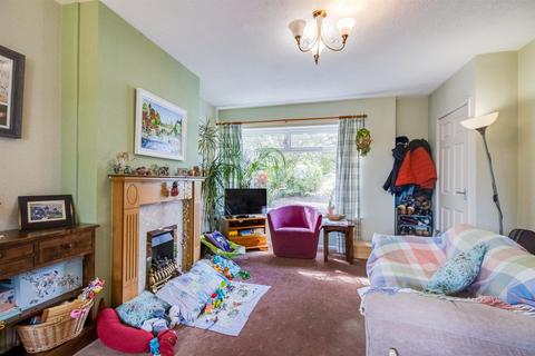 3 bedroom house for sale, Hall Cliffe Crescent, Horbury WF4
