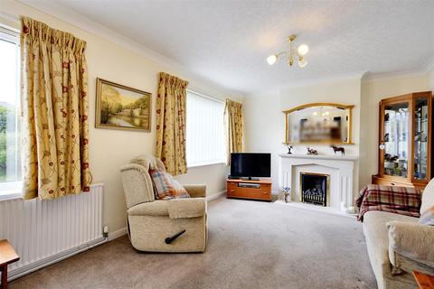 3 bedroom terraced house for sale, Weldbank Close, Chilwell, Nottingham