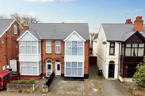 5 bedroom semi-detached house for sale, Queens Road, Beeston, Nottingham