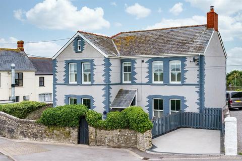 5 bedroom detached house for sale, The Vines, Beach Road, Southerndown, Vale Of Glamorgan, CF32 0RW