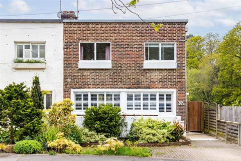 3 bedroom semi-detached house for sale, Sunnywood Drive, Haywards Heath