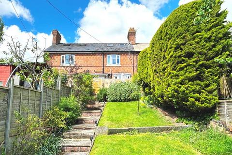 3 bedroom terraced house for sale, Common Road, Evesham