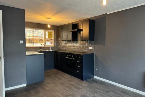 3 bedroom terraced house to rent, Links Walk, Newcastle Upon Tyne