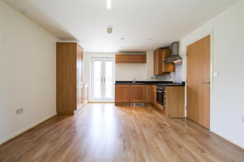2 bedroom property to rent, Burlton Road, Cambridge CB3