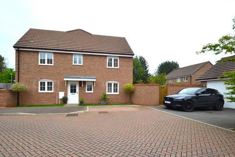 93 Parker Drive, Buntingford, SG9 9GL