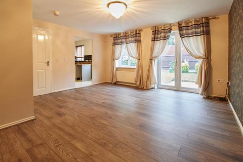 3 bedroom townhouse for sale, Beechrome Drive, Earl Shilton,